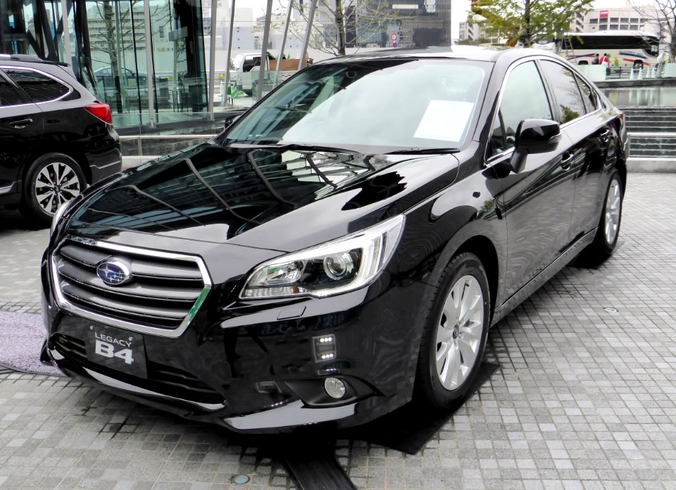 The frontview of Subaru LEGACY B4 (BN9)