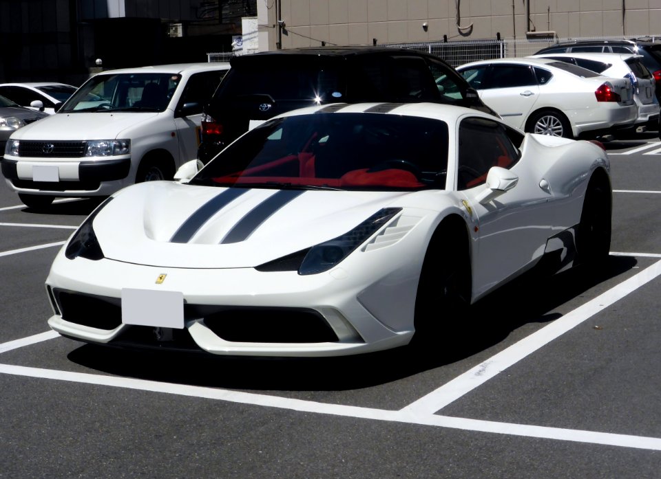 The frontview of Ferrari 458 Speciale