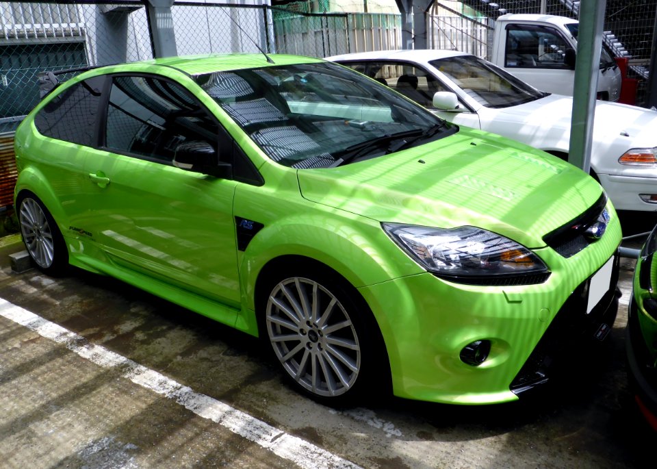 The frontview of Ford FOCUS II RS