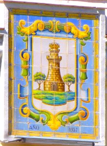 Torrijos 25