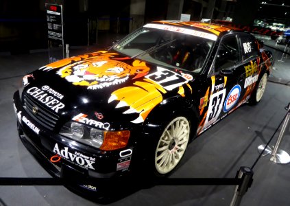 The frontview of No.37 ESSO TOM’S CHASER