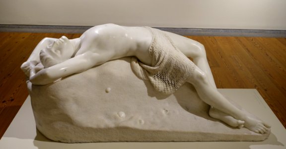 The Dead Pearl Diver by Benjamin Paul Akers, 1858, marble, view 1 - Portland Museum of Art - Portland, Maine - DSC04225