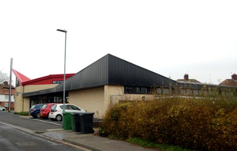The Gateway Centre (Gateway Christian Church), Lottbridge Drove, The Hydneye, Eastbourne (February 2019) (6)