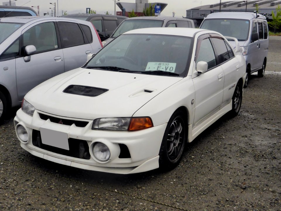 The frontview of Mitsubishi LANCER Evolution IV GSR