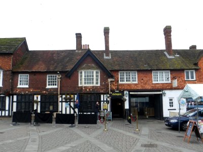 The George Hotel, High Street, Crawley (from East in March 2013)