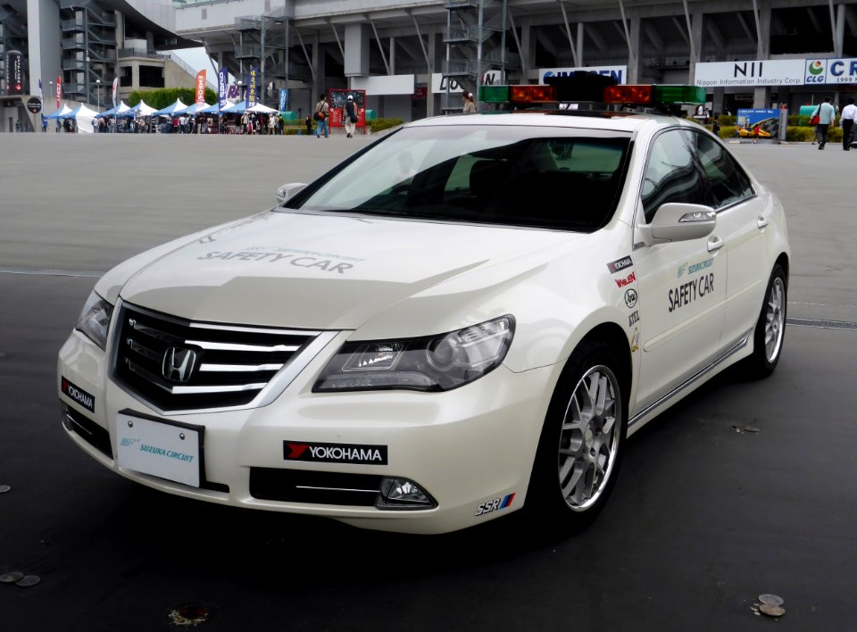 The frontview of Honda LEGEND (KB2) SUZUKA CIRCUIT SAFETY CAR