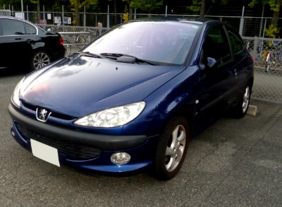 The frontview of PEUGEOT 206 XS