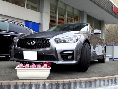 The frontview of Nissan SKYLINE 350GT HYBRID Type SP (HV37)