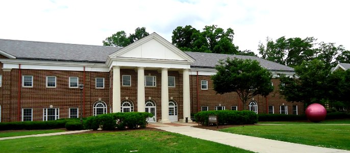 The College of New Jersey (TCNJ) 5