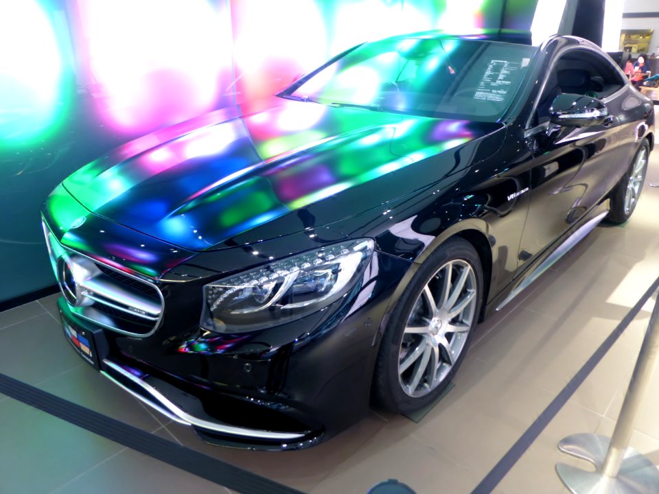 The frontview of Mercedes-Benz S63 AMG 4MATIC Coupé (C217)