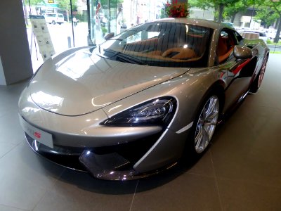 The frontview of McLaren 570S COUPE