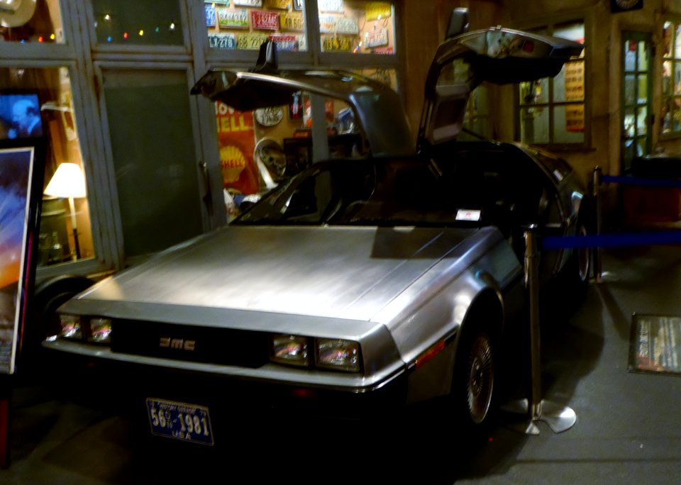 The frontview of 1981 De Lorean DMC-12