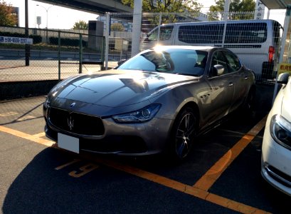 The frontview of Maserati Ghibli III