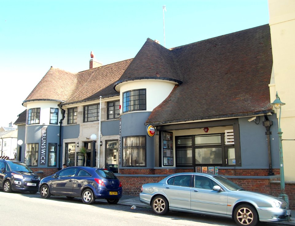The Brunswick pub, 3 Holland Road, Hove (September 2018) (2)