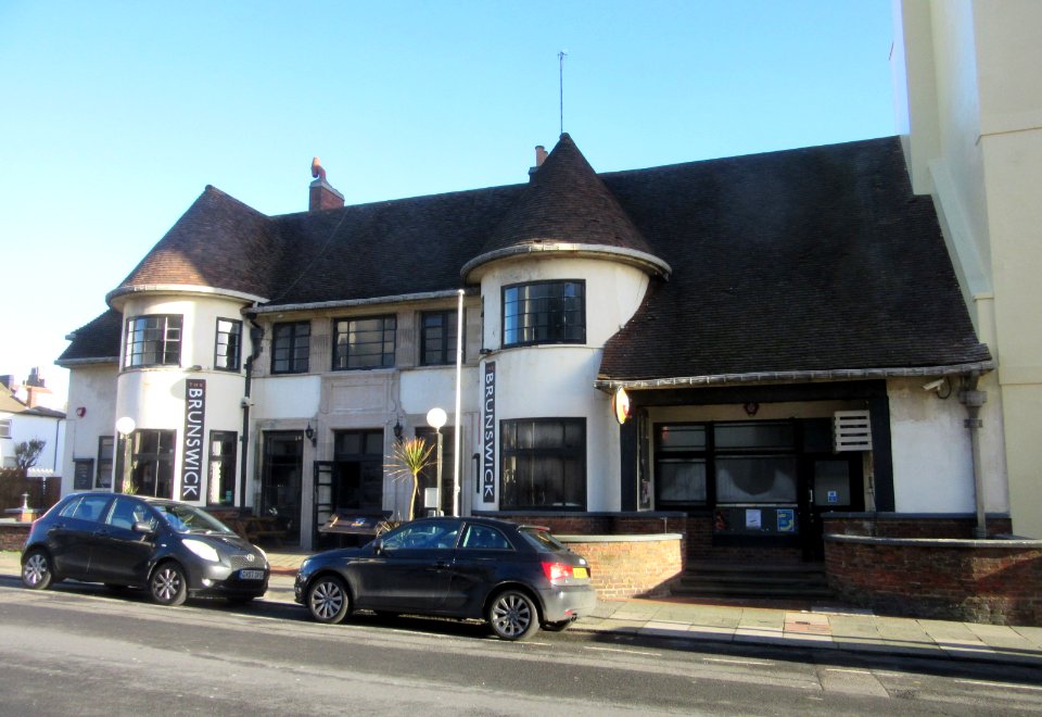 The Brunswick pub, 3 Holland Road, Hove (January 2017) (1)