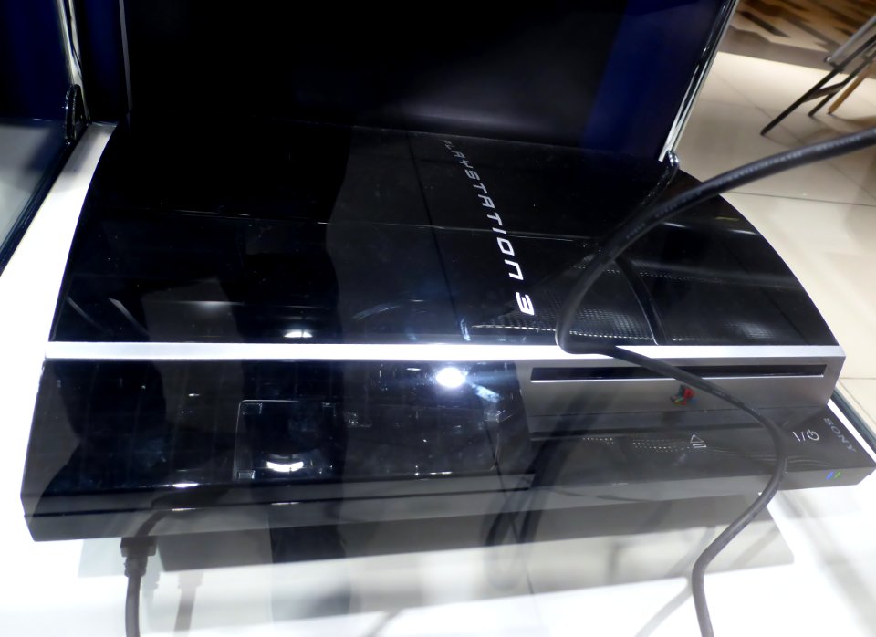 The cabinet of PLAYSTATION3