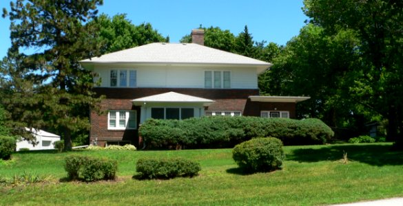 The Elms (Elmwood, NE) from W 2