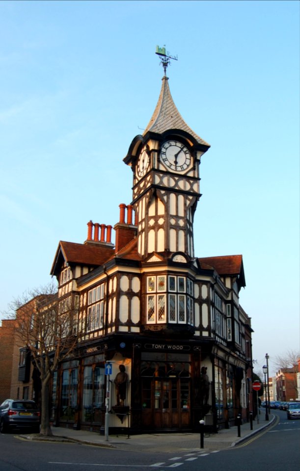 The Clock Tower, 44 Castle Road, Southsea (NHLE Code 1386932) (March 2019) (1)