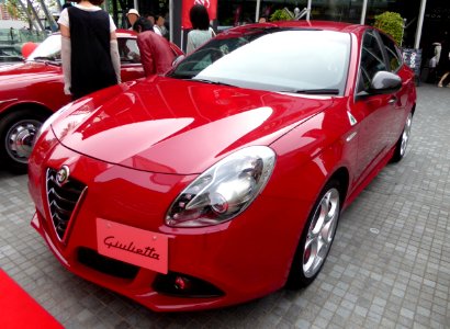 The frontview of Alfa Romeo Giulietta Quadrifoglio Verde