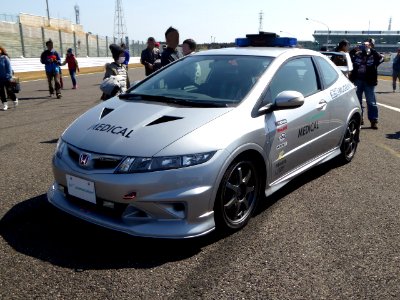 The frontview of MUGEN CIVIC TYPE R EURO (FN2) used as a medical car of Suzuka Circuit