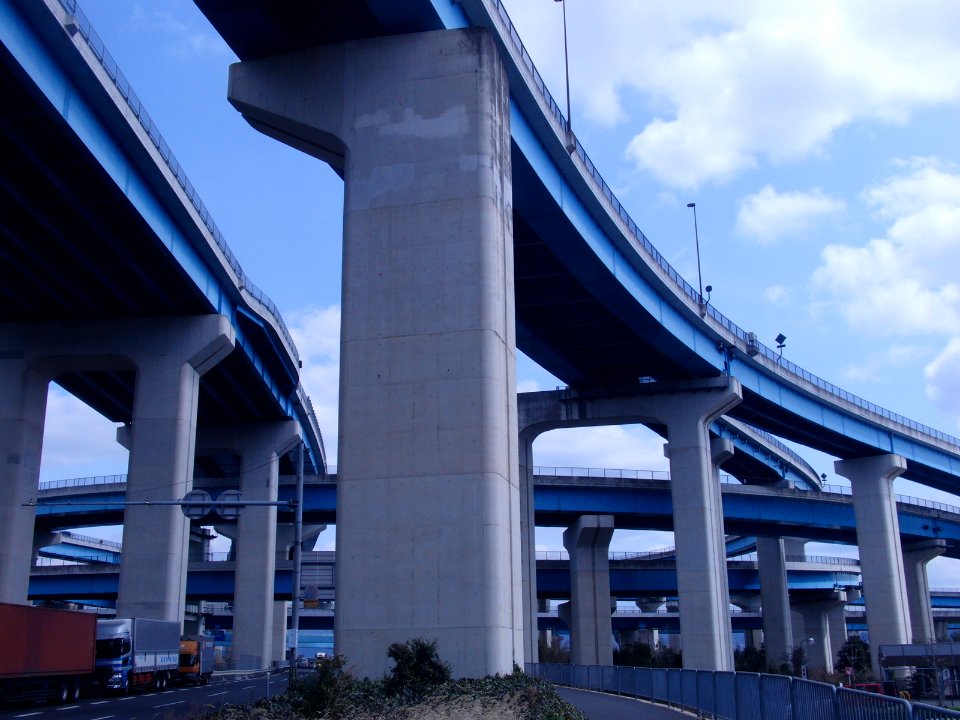The bridge pier of Kumiyama JCT
