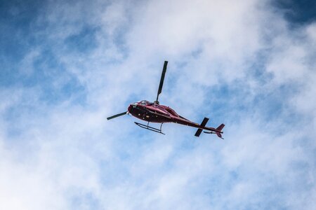 Machine flying float