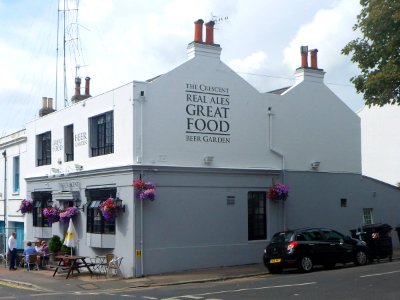 The Crescent pub, 6 Clifton Hill, Brighton (July 2014) photo