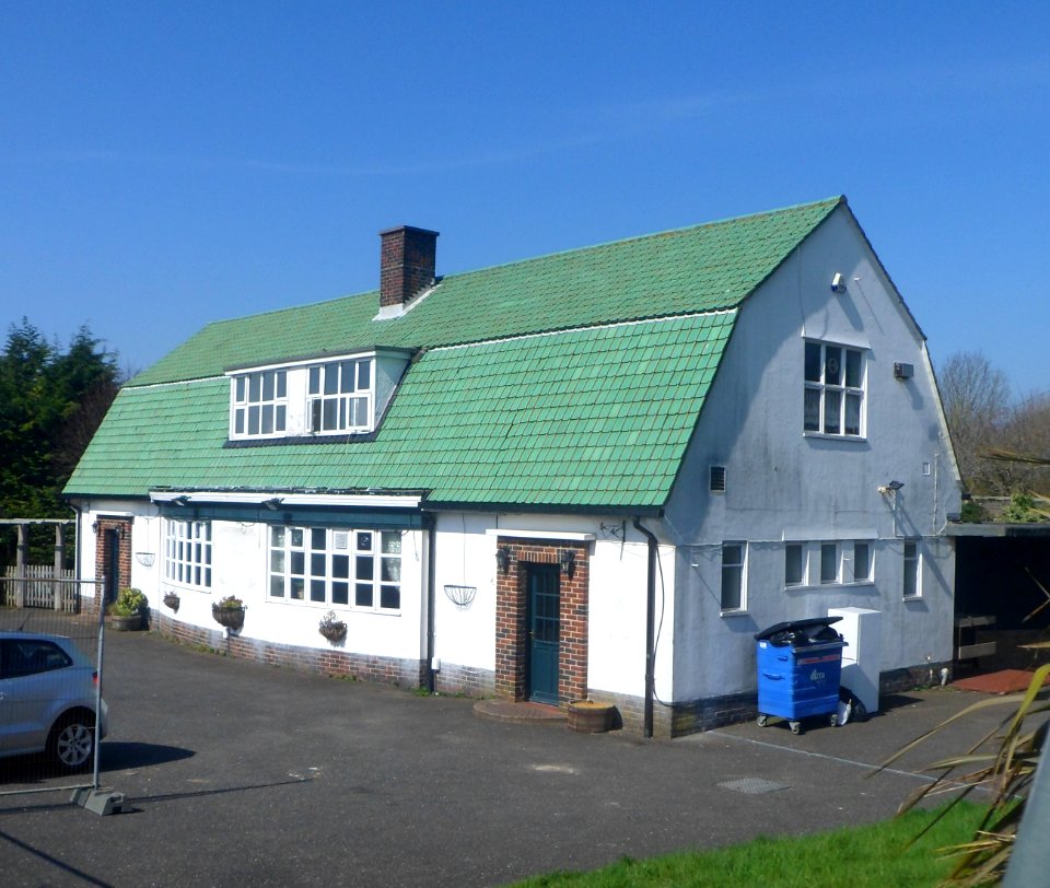 The Downsman pub (opened 1956, closed 2014, demolished 2018), Hangleton Way, Hangleton (April 2015) (3)