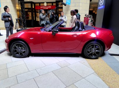 The leftside of Mazda ROADSTER S Spacial Package (ND) with automatic transmission