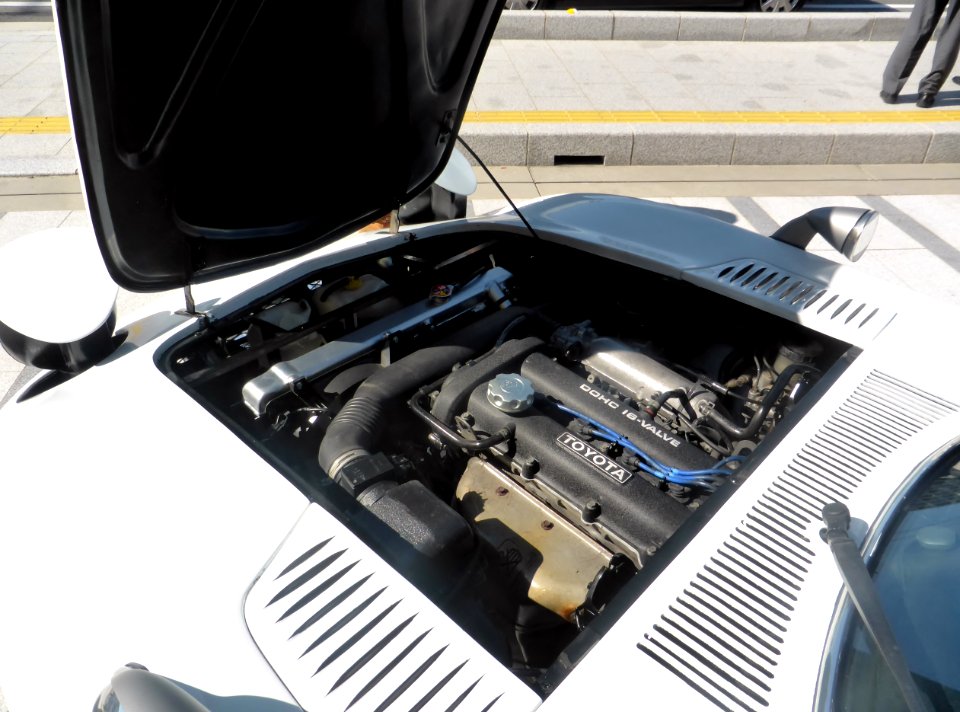 The engine room of roadster Ryuhi Final ver.Bond car
