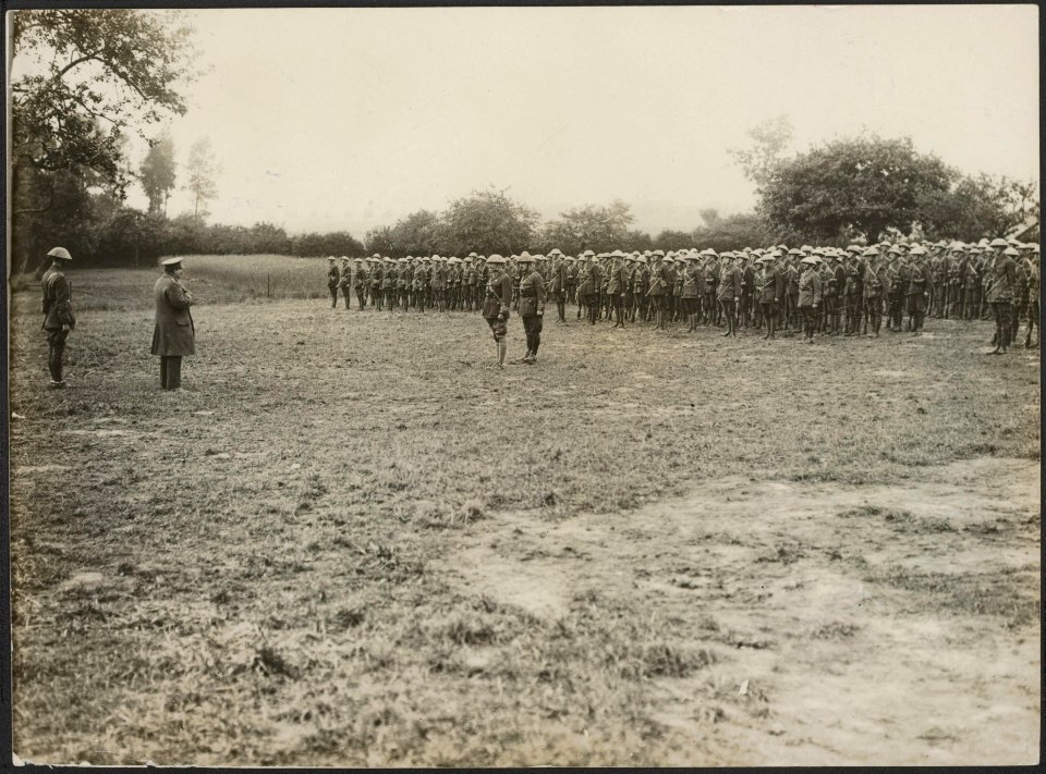 The lord Mayor addressing a London Battalion., Bestanddeelnr 158-1830