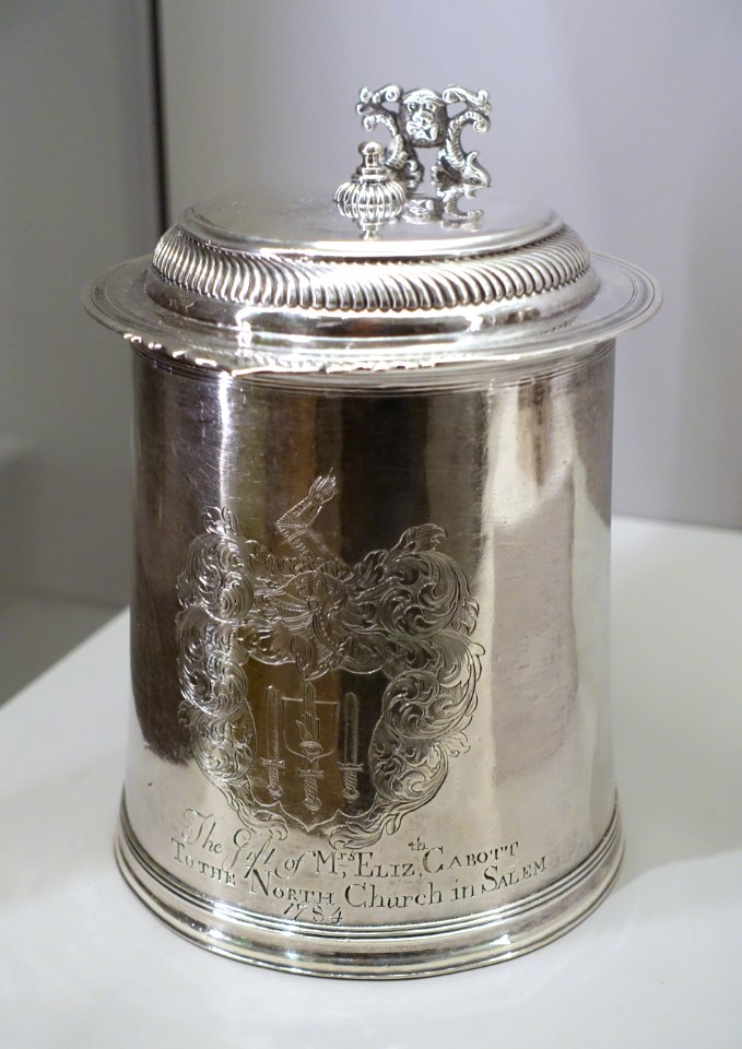 The Clarke-Cabott Tankard, John Coney, American, c. 1690-1710, silver - Fogg Art Museum, Harvard University - DSC01382