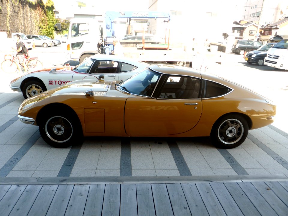 The left side of roadster Ryuhi Final ver.YAMAHA GOLD