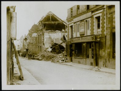 The offices of Le Petit Parisien in Peronne, Bestanddeelnr 158-0166
