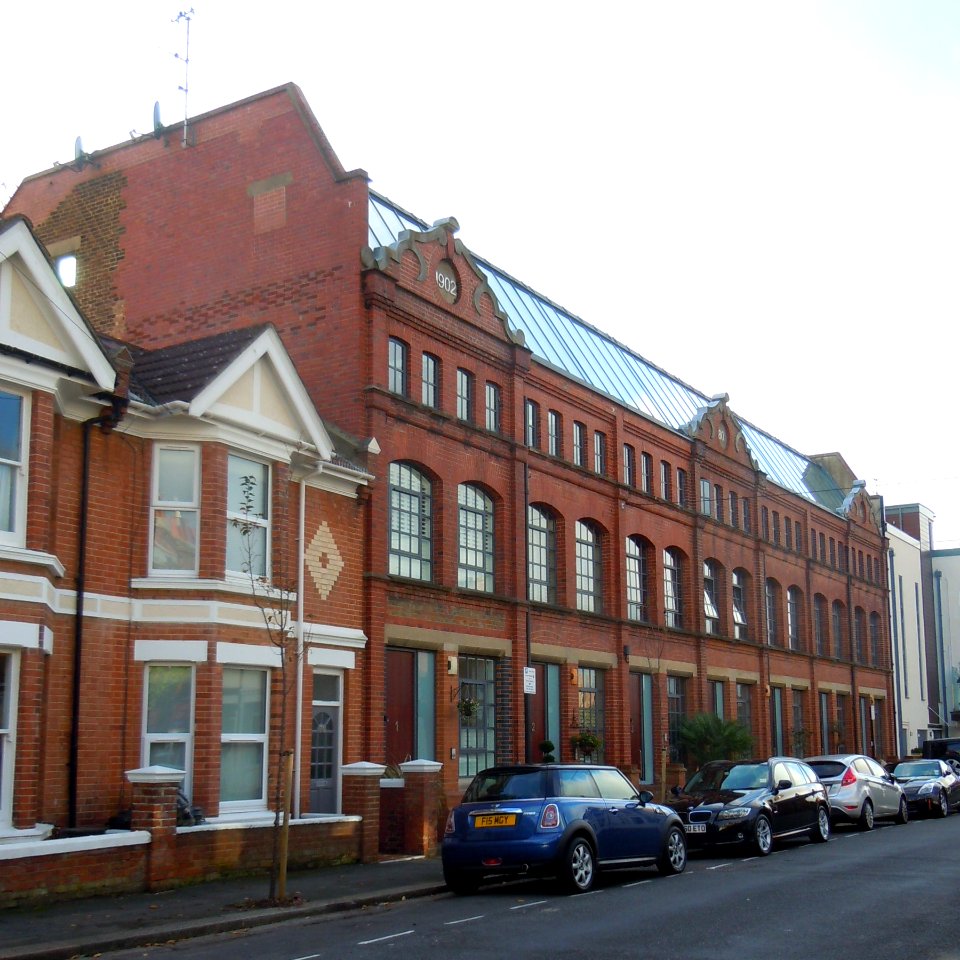 The Old Maynards Sweet Factory, 80 Stoneham Road, Poets' Corner, Hove (October 2014) (1)