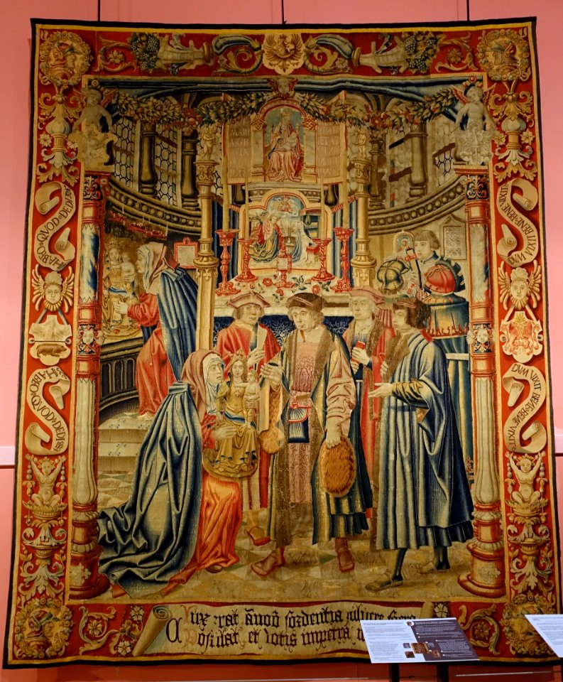 The First Apparition of the Virgin to Beatrice Soetkens, from the tenture of Notre-Dame du Sablon, wool and silk - Cinquantenaire Museum - Brussels, Belgium - DSC08665