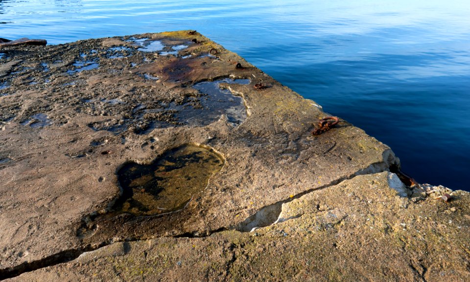 The old concrete quay in Govik 1