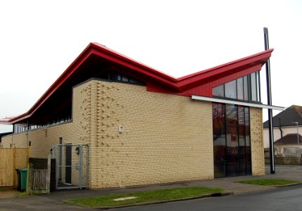 The Gateway Centre (Gateway Christian Church), Lottbridge Drove, The Hydneye, Eastbourne (February 2019) (1)