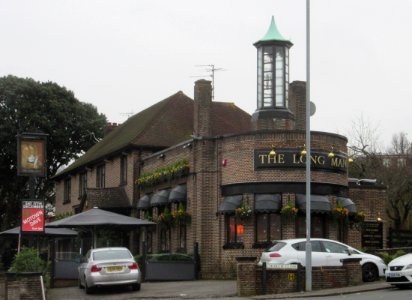 The Long Man Pub, Wilmington Way, Patcham (December 2016) (1)
