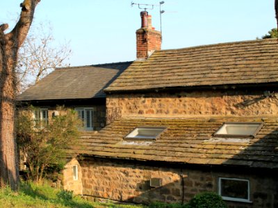 The Farm, Weetwood Mill Lane 2019-04-22 (1)