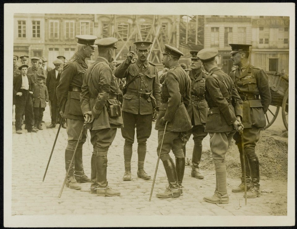 The King George V somewhere in France, Bestanddeelnr 158-0189