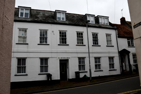 The Old Manor House (1)
