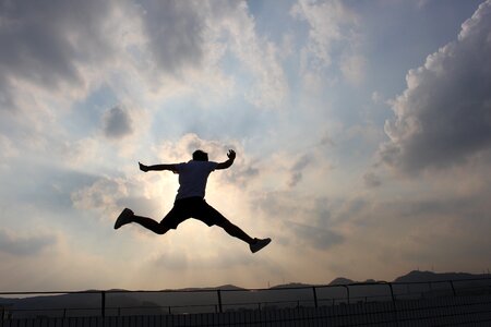 Jump sunset black