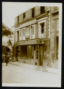 The offices of Le Petit Parisien in Peronne, Bestanddeelnr 158-1045