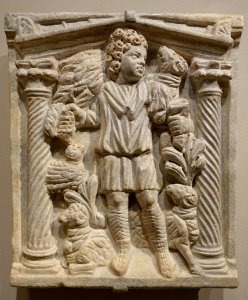 The Good Shepherd, relief from a Christian sarcophagus, Italy, Roman, Tetrarchic, c. 300 AD, marble - Princeton University Art Museum - DSC06698