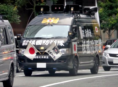 The frontview of Toyota HIACE (H200) as Gaisen-car