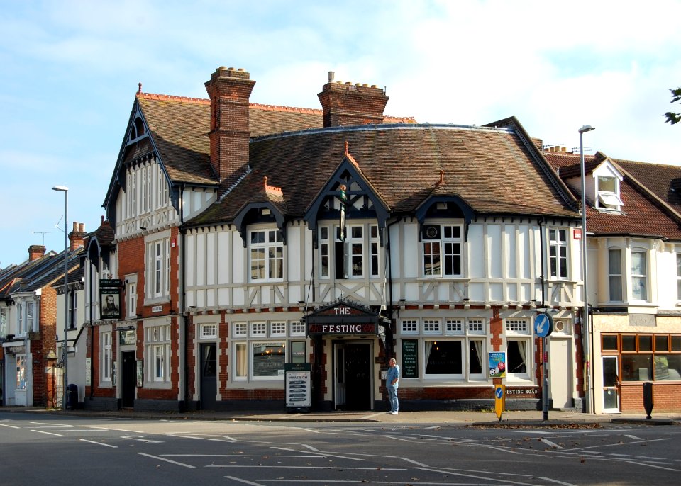 The Festing pub, 1 Festing Road, Southsea (October 2017)