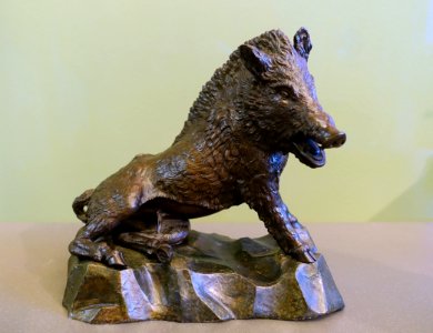 The Florentine Boar (Il Porcellino), by Antonio Susini, Florence, 1558-1624 AD, bronze on a wooden base - Bode-Museum - DSC02564