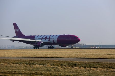 TF-WOW EHAM 1