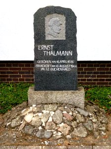 Thälmann denkmal 3
